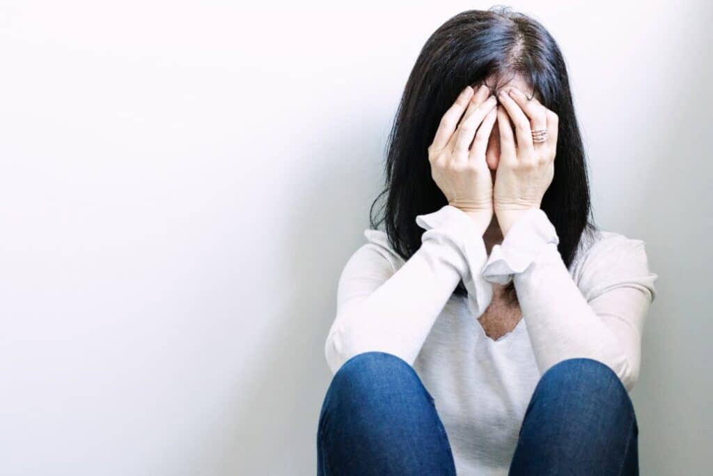 Resultat Overleve spektrum How to Get Out of a Shame Spiral | Solace Emotional Health